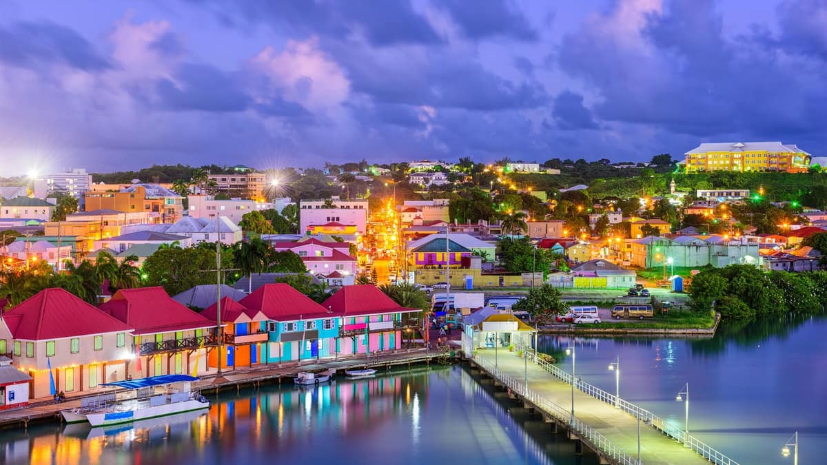 Antigua-and-Barbuda travel with eSIM connectivity